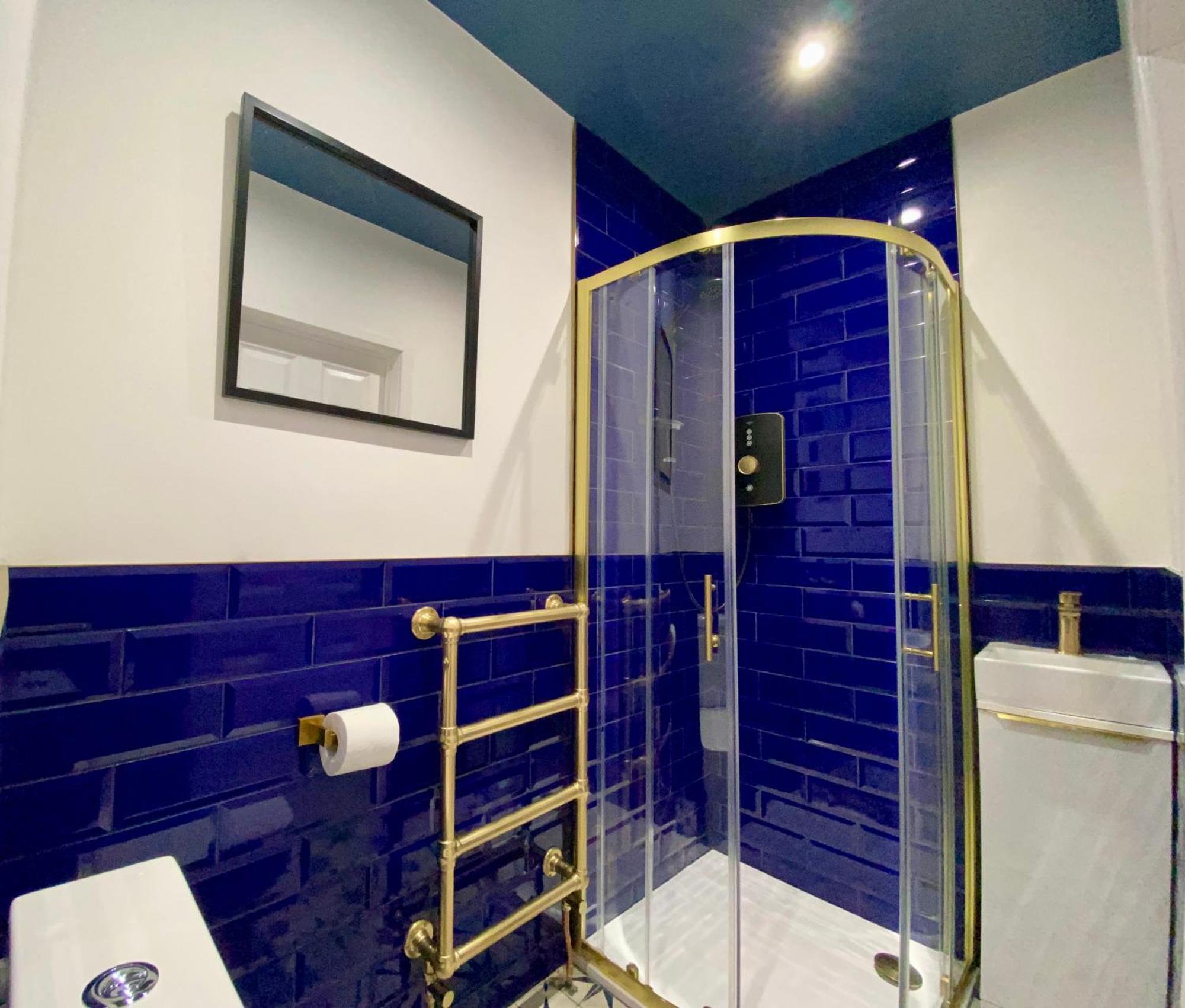 Entire Modern House Liverpool, 6 Bedrooms 外观 照片