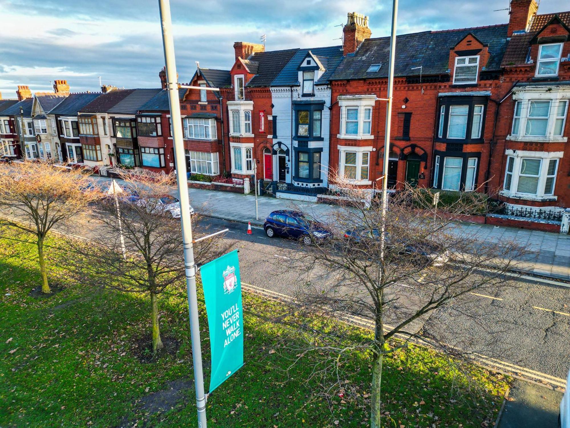 Entire Modern House Liverpool, 6 Bedrooms 外观 照片